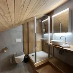 Haus Bergmann ホームステイ *